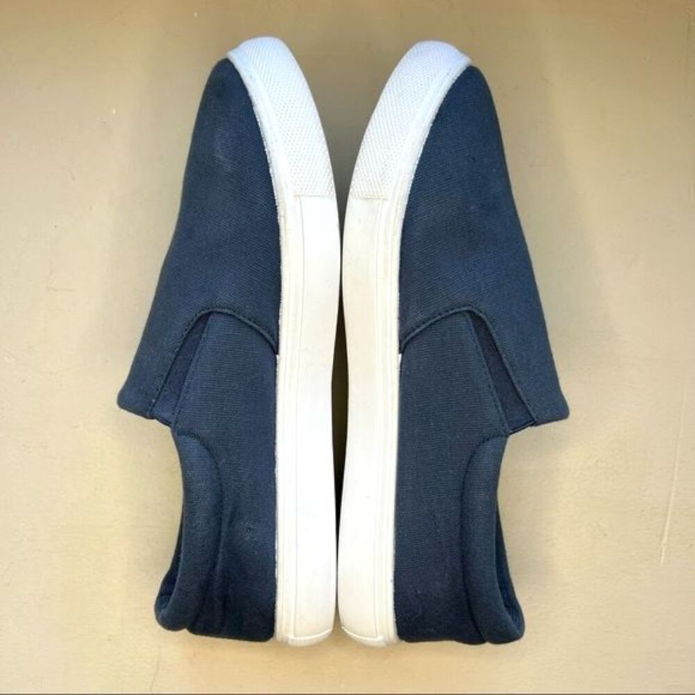 C&C California Navy Blue‎ Slip On Sneaker Shoes w/ White Soles Women’s 9